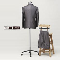 瑪?shù)纤{服飾制造技術與山東服飾研發(fā)加工批發(fā)探析